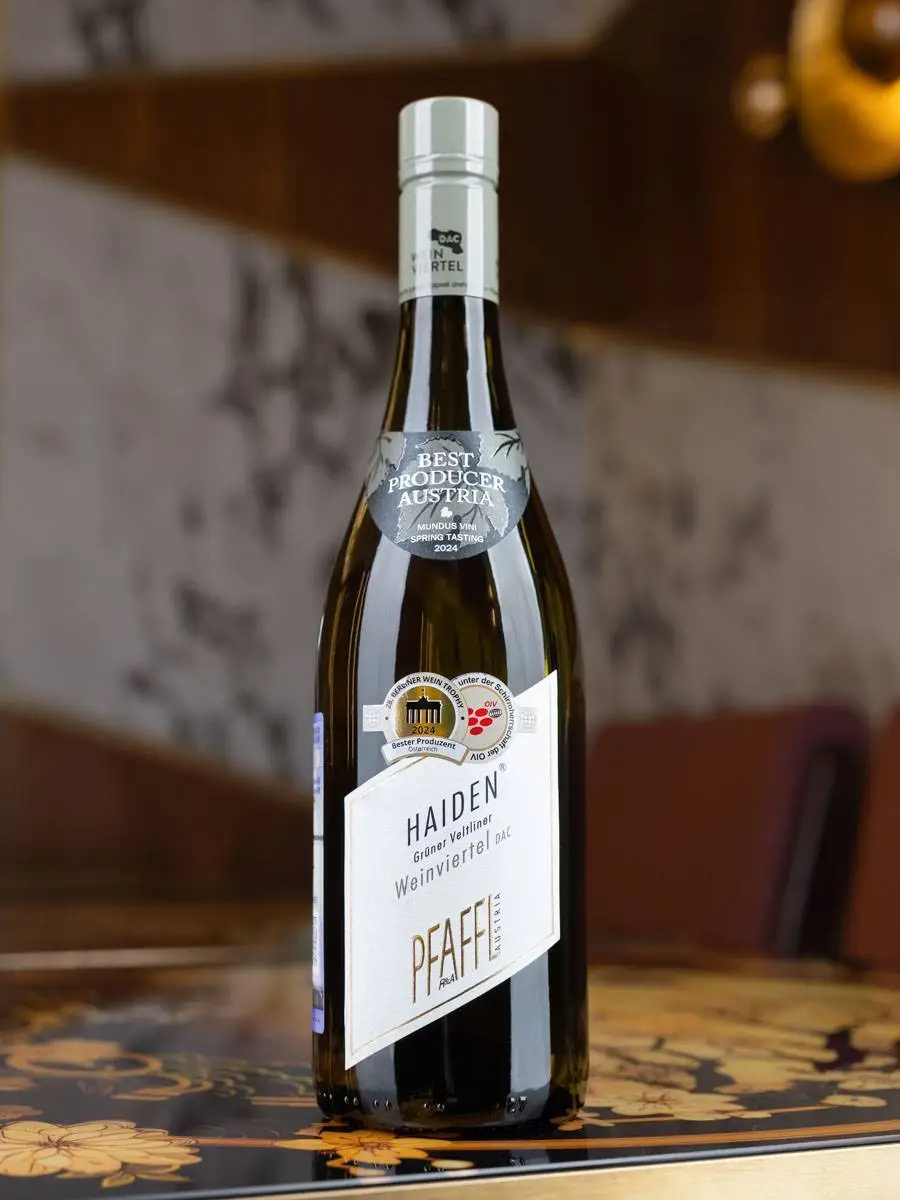 Вино Weingut R&A Pfaffl Haiden Gruner Veltliner / Хайден Грюнер Вельтлинер