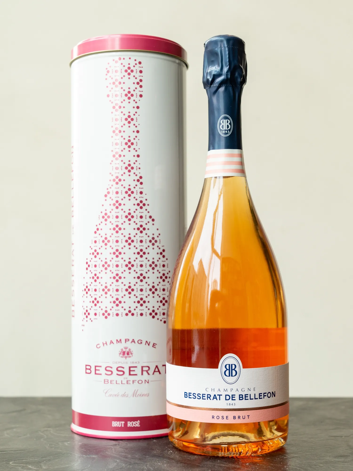 Шампанское Besserat de Bellefon Cuvee des Moines Brut Rose купить в винном ресторане Остерия - лучшая цена Шампанское Besserat de Bellefon Cuvee des Moines Brut Rose / Кюве де Моан Бессера де Бельфон