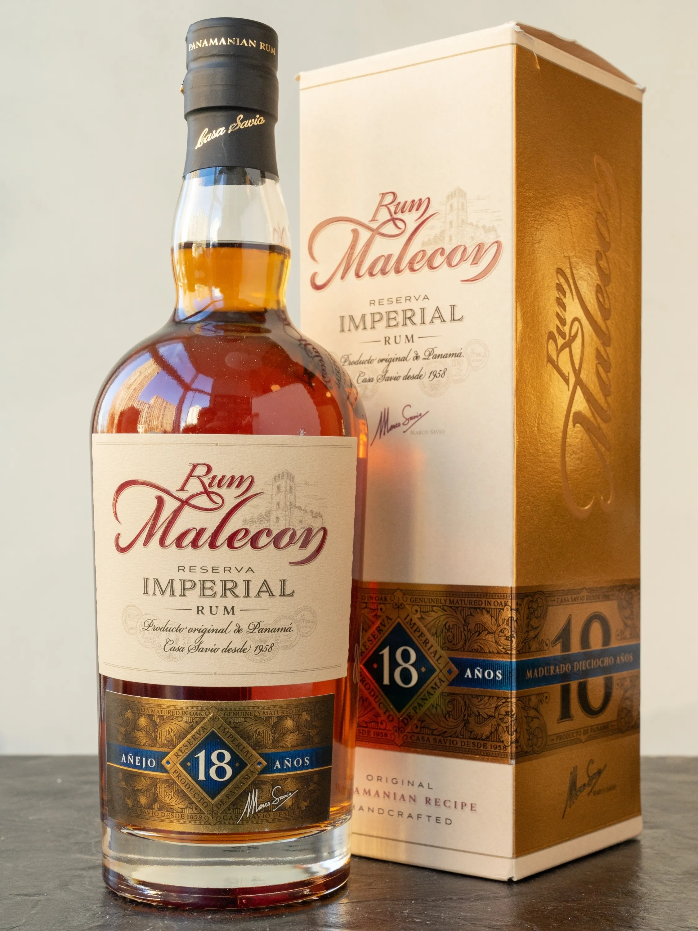 Ром Malecon Reserva Imperial Anejo 18 Anos купить в винном ресторане Остерия Амичи - лучшая цена Ром Malecon Reserva Imperial Anejo 18 Anos / Малекон Резерва Импереал 18 лет
