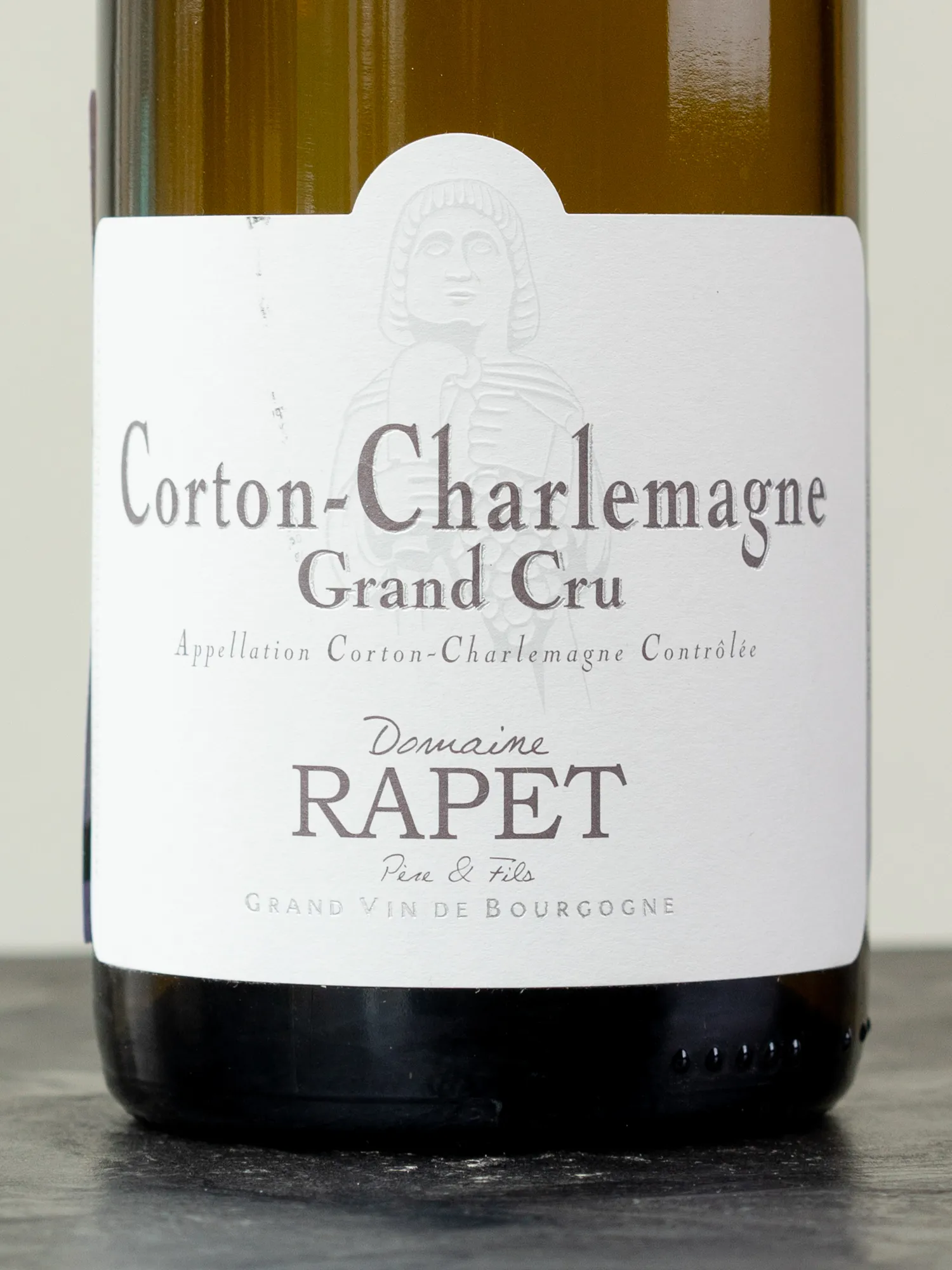 Вино Domaine Rapet Corton-Charlemagne Grand Cru купить в винном ресторане Остерия - лучшая цена Вино Domaine Rapet Corton-Charlemagne Grand Cru / Домэн Рапет Кортон-Шарлемань Гран Крю