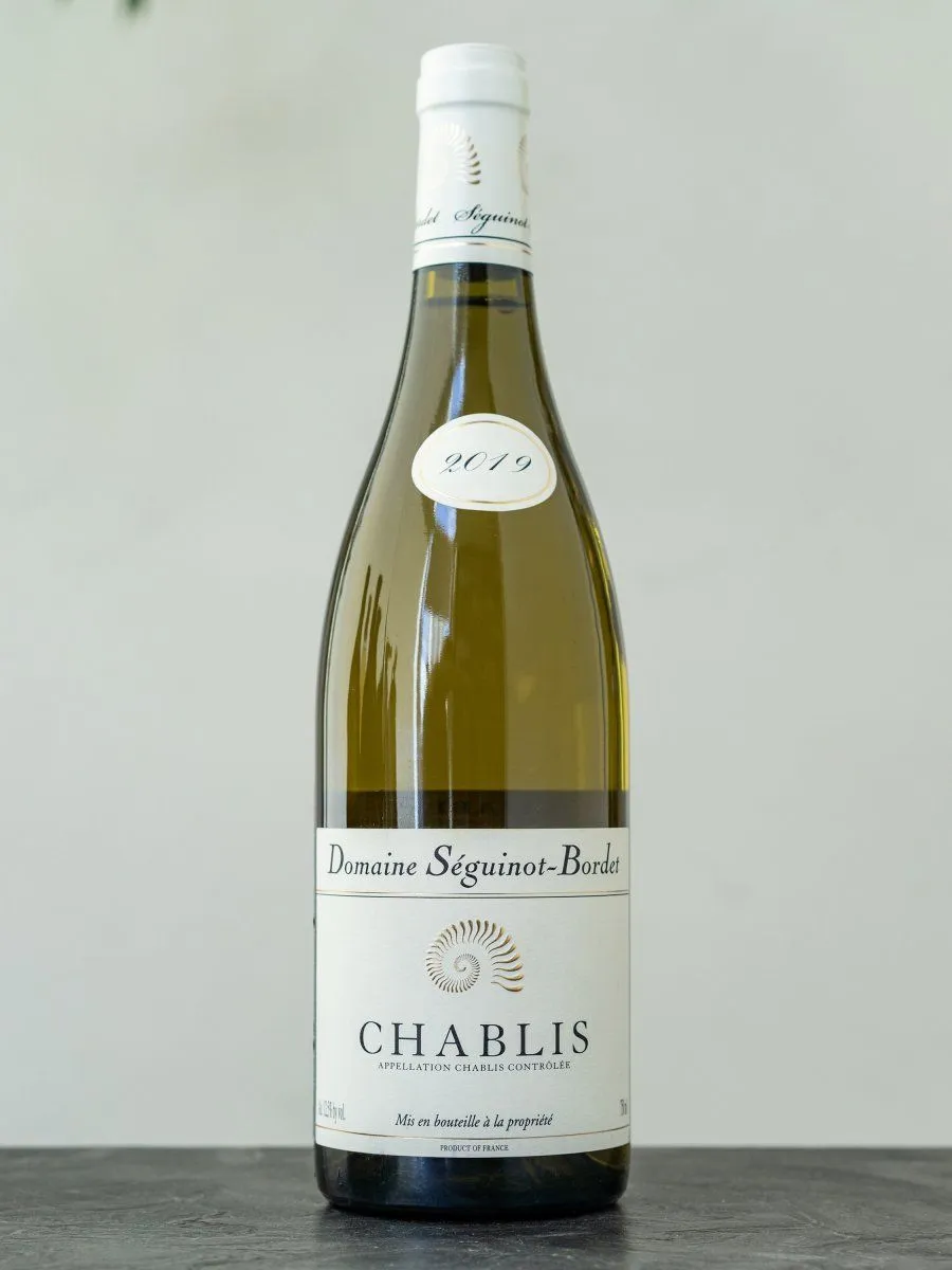 Вино Domaine Seguinot-Bordet Chablis / Домен Сегино-Борде Шабли