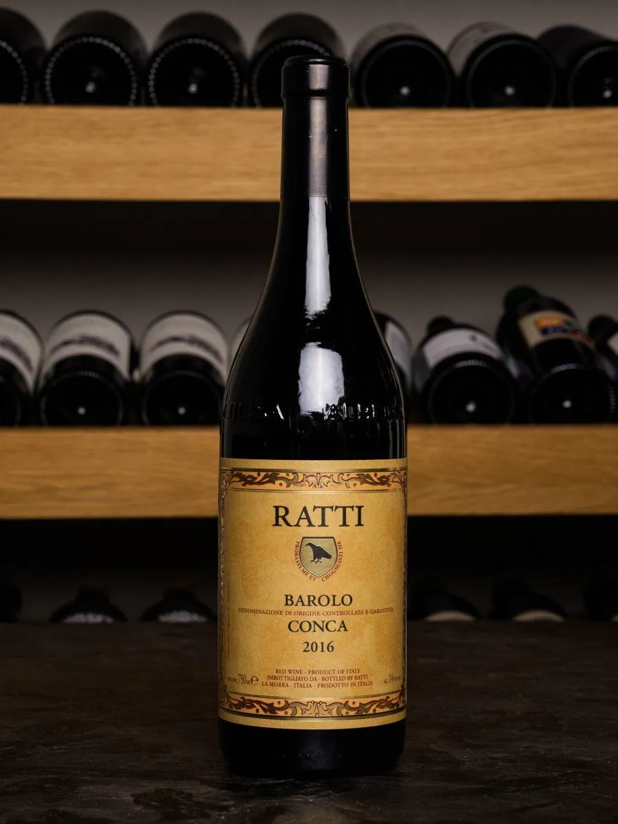 Вино Renato Ratti Conca Barolo купить в винном ресторане Остерия Амичи Вино Renato Ratti Conca Barolo / Ренато Ратти Конка Бароло