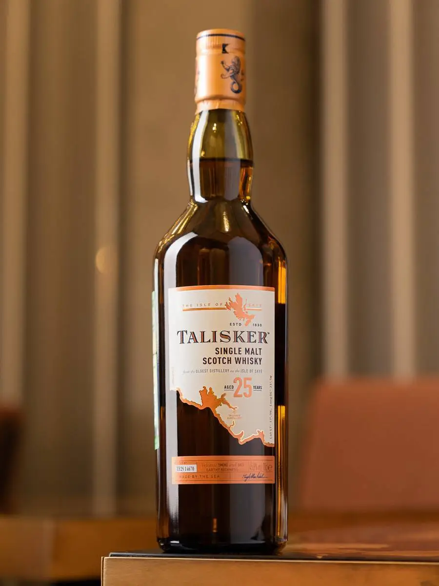 Купить Шотландский виски Talisker 25 years old лучшая цена в ресторане Амичи Виски Talisker 25 years old / Талискер 25 лет