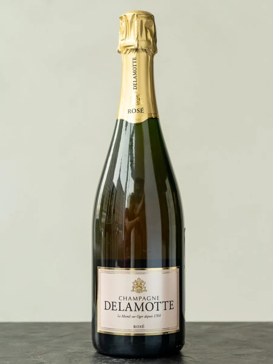 Шампанское Delamotte Rose Brut купить в винном ресторане Остерия - лучшая цена Шампанское Delamotte Rose Brut / Деламотт Шампань Розе