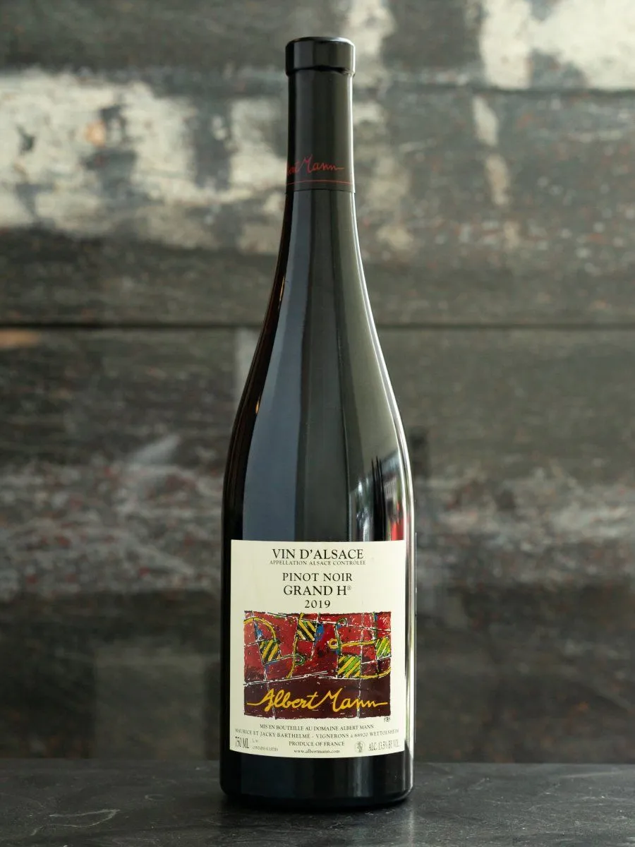 Вино Albert Mann Pinot Noir Grand H купить в ресторане Остерия - лучшая цена Вино Albert Mann Pinot Noir Grand H / Альберт Манн Пино Нуар Гран Х