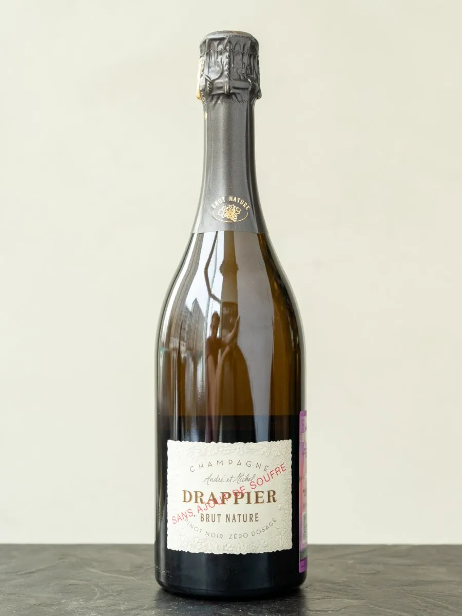 Шампанское Drappier Brut Nature Zero Dosage Sans Soufre купить в винном ресторане Остерия - лучшая цена Шампанское Drappier Brut Nature Zero Dosage Sans Soufre / Брют Натюр Зеро Дозаж Драпье (без серы)