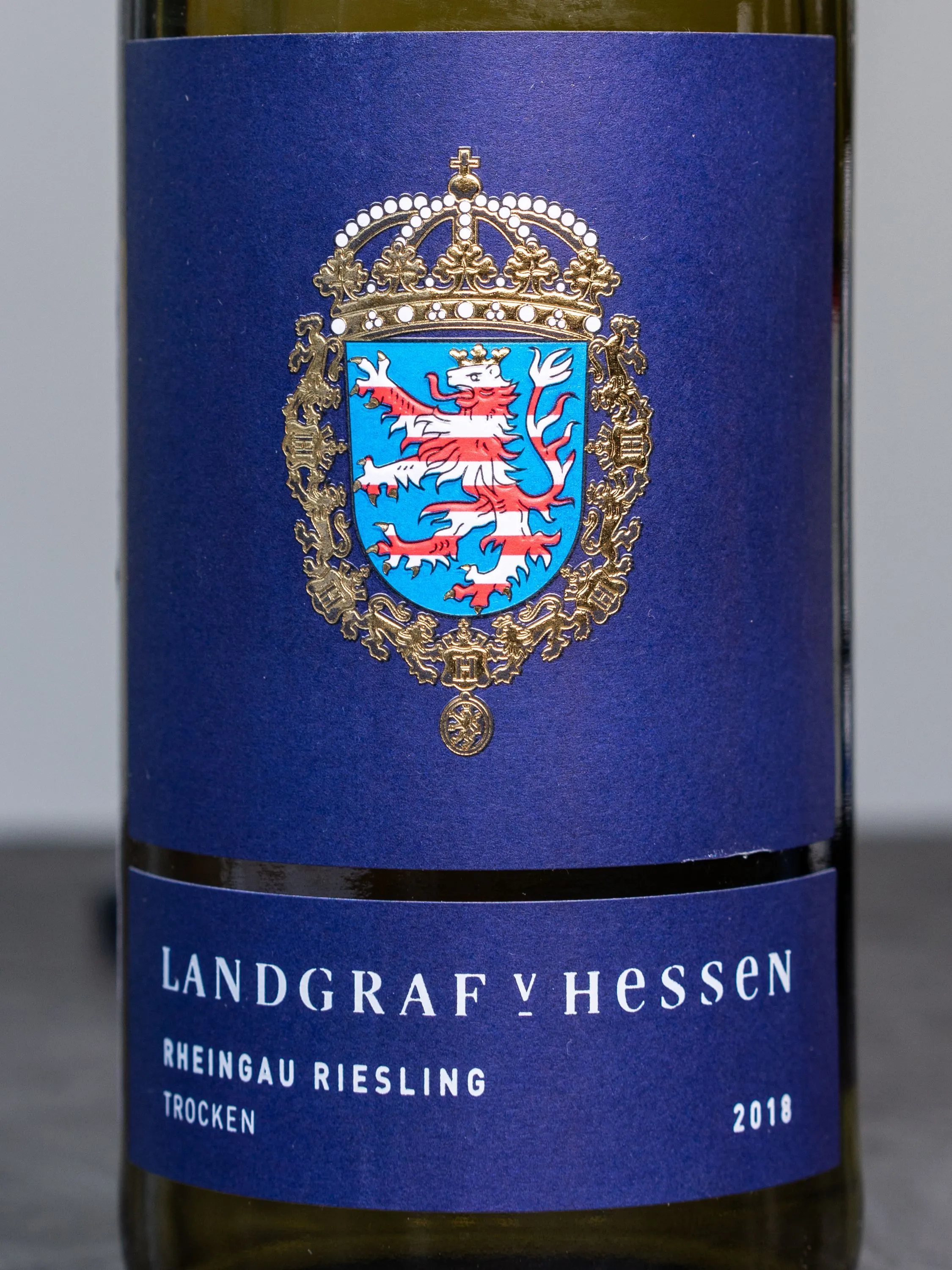 Купить вино Prinz von Hessen Landgraf von Hessen Riesling Qualitatswein в винном ресторане Остерия цена Вино Prinz von Hessen Landgraf von Hessen Riesling Qualitatswein / Ландграф фон Гессен Рислинг