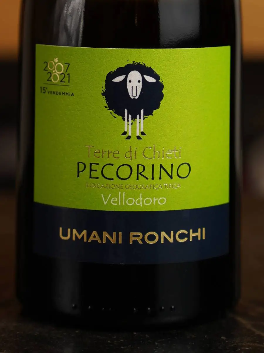 Вино Umani Ronchi Vellodoro Pecorino Terre di Chieti / Веллодоро Пекорино Терре ди Кьети 750