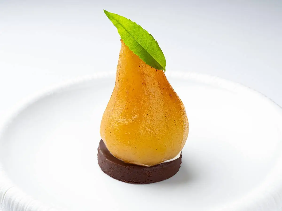 Груша с пряным шоколадом