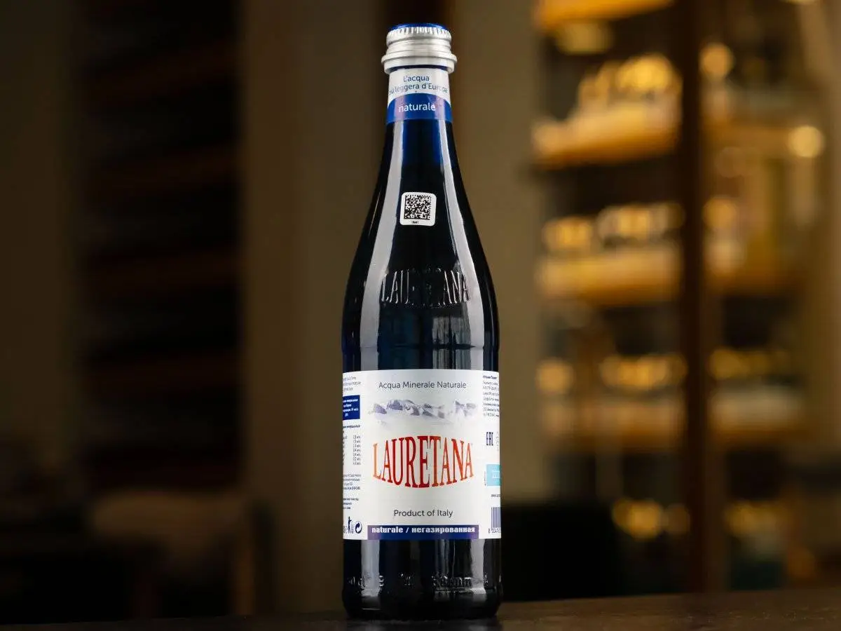 Вода негазированная Lauretana 500 мл