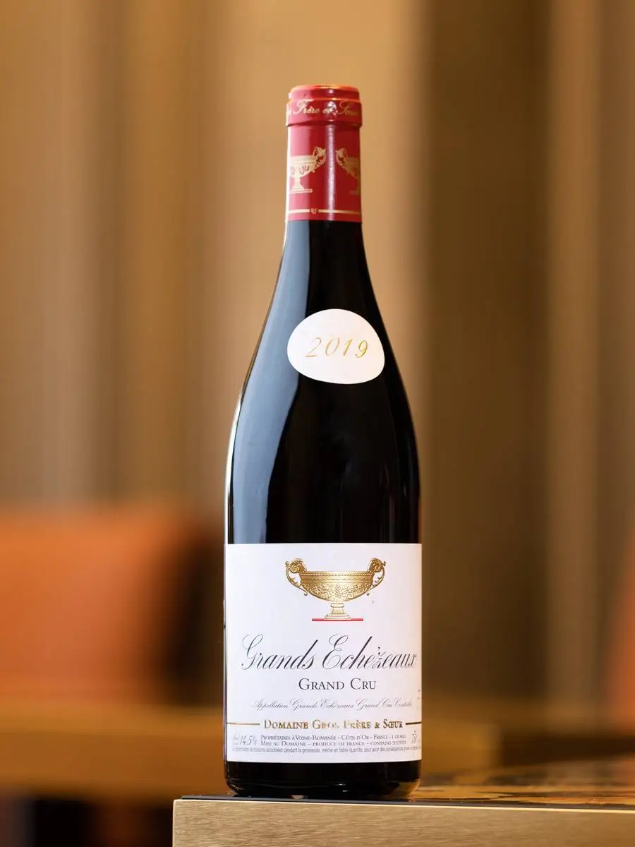 Вино Echezeaux Grand Cru Domaine Gros Frere et Soeur 2019 / Гран Эшезо Гран Крю Домен Гро Фрер