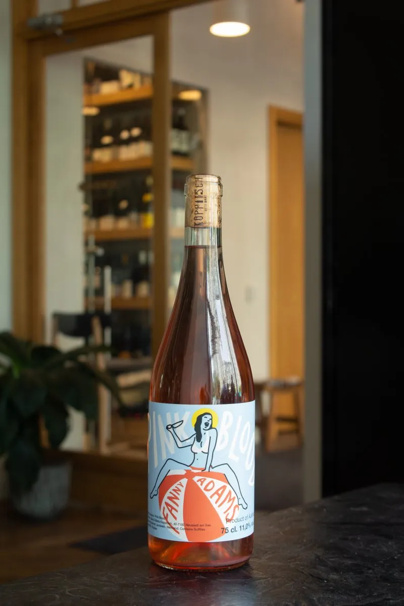 Вино Fanny Adams Pink Blood купить в винном ресторане Остерия - лучшая цена Вино Fanny Adams Pink Blood / Фанни Адамс Пинк Блад
