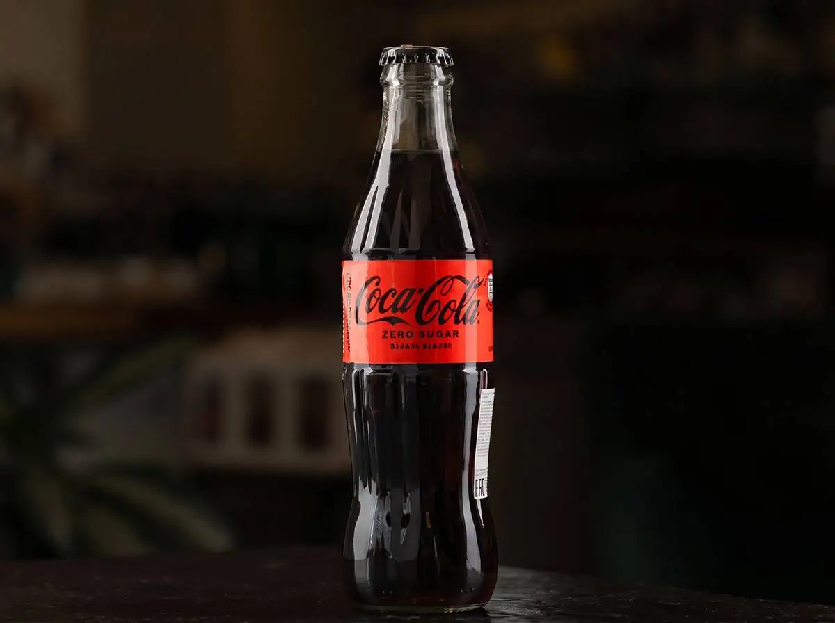 Coca-Cola Zero 330 мл стеклянная бутылка