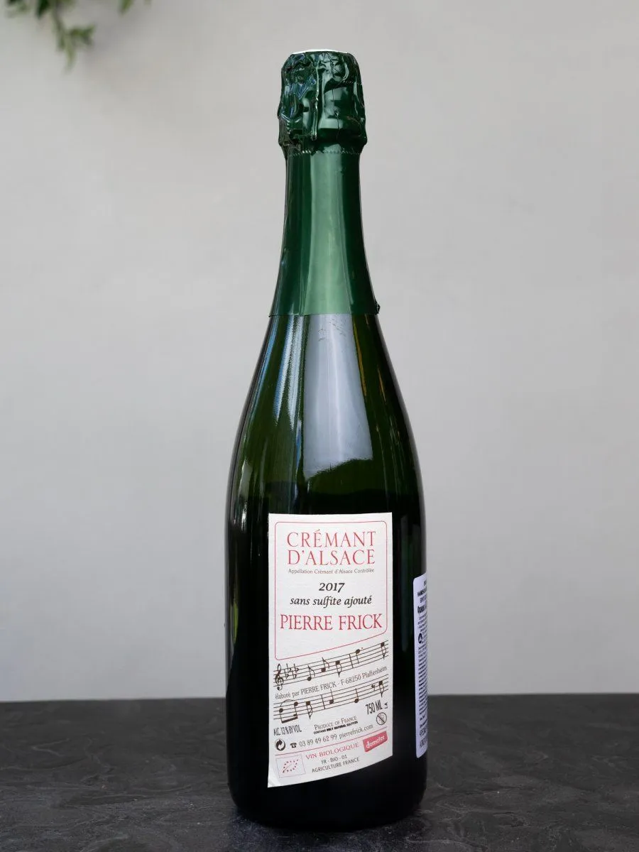 Игристое вино Pierre Frick Cremant d'Alsace Extra Brut / Пьер Фрик Креман д'Эльзас Экстра Брют