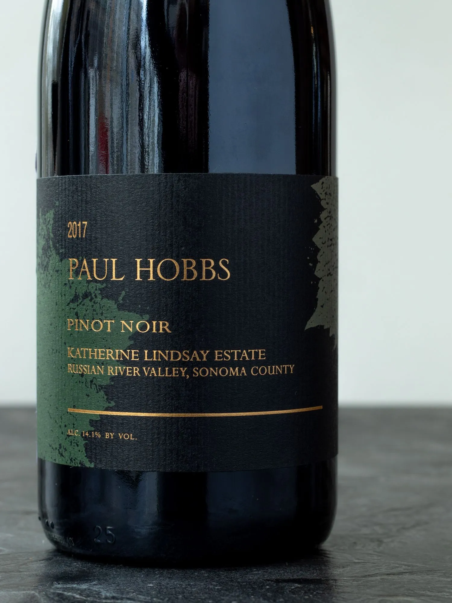 Купить вино Paul Hobbs, Katherine Lindsay Estate Pinot Noir в винном ресторане Амичи цена Вино Paul Hobbs, Katherine Lindsay Estate Pinot Noir / Пол Хоббс Кэтрин Линдсей Эстейт