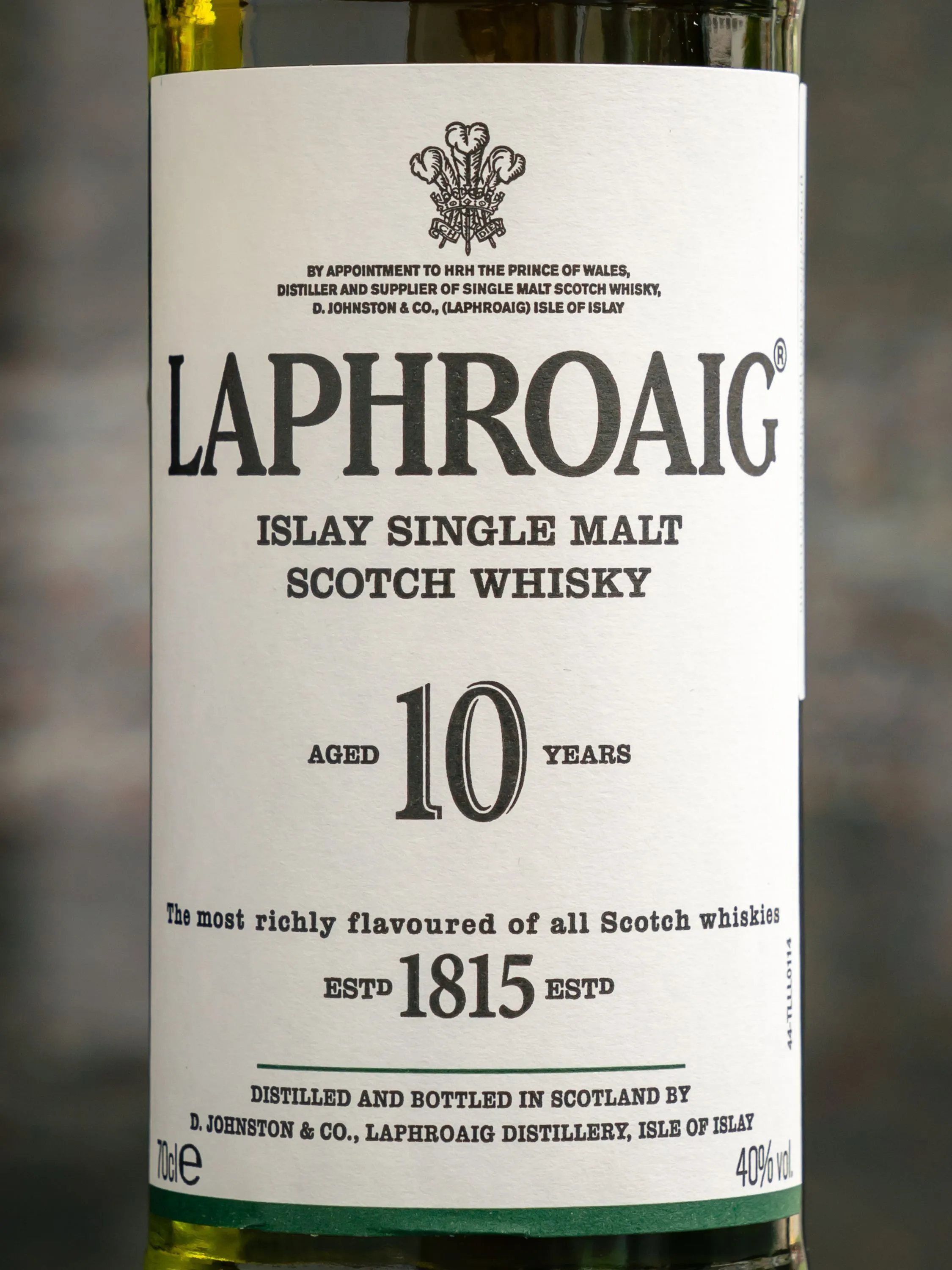 Виски Laphroaig 10 y.o. по лучшей цене в Остерия Амичи Мосфильмовская 88 Виски Laphroaig 10 y.o. / Лафройг 10 лет