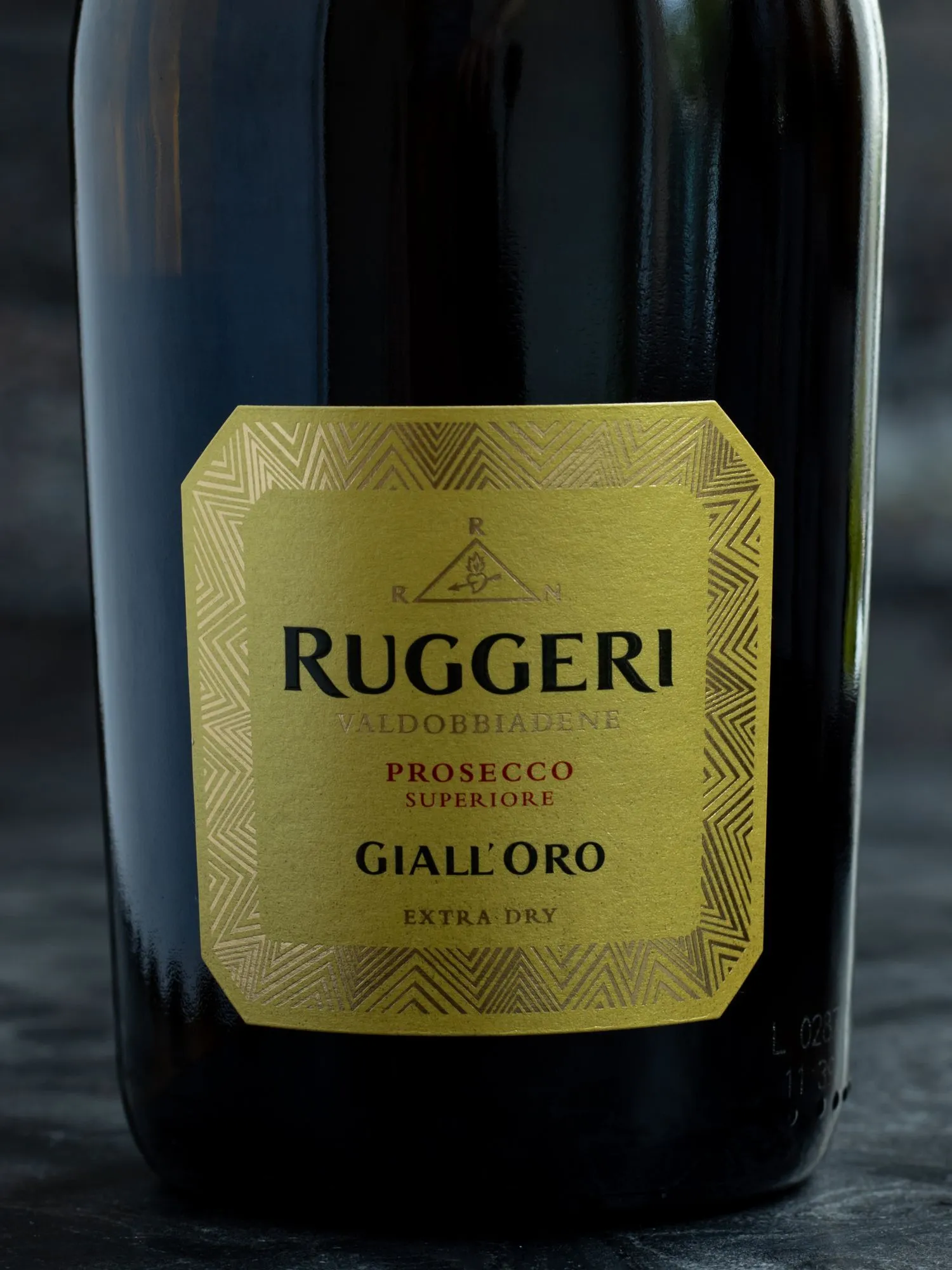 Купить игристое вино Ruggeri Prosecco Valdobbiadene Giall'Oro - лучшая цена и выбор в Остерия Амичи Игристое вино Ruggeri Prosecco Valdobbiadene Giall'Oro / Руджери Просекко Супериоре Вальдоббьядене Джалл`оро