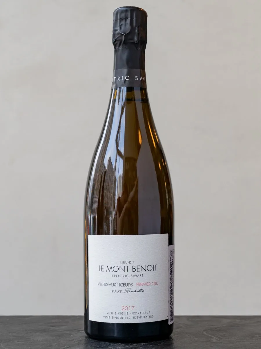 Шампанское Frederic Savart Le Mont Benoit Villers Aux Noeuds Premier Cru купить в ресторане Остерия - лучшая цена Шампанское Frederic Savart Le Mont Benoit Villers Aux Noeuds Premier Cru / Фредерик Савар Ле Мон Бенуа Виле о Нуо Премье Крю Шампань