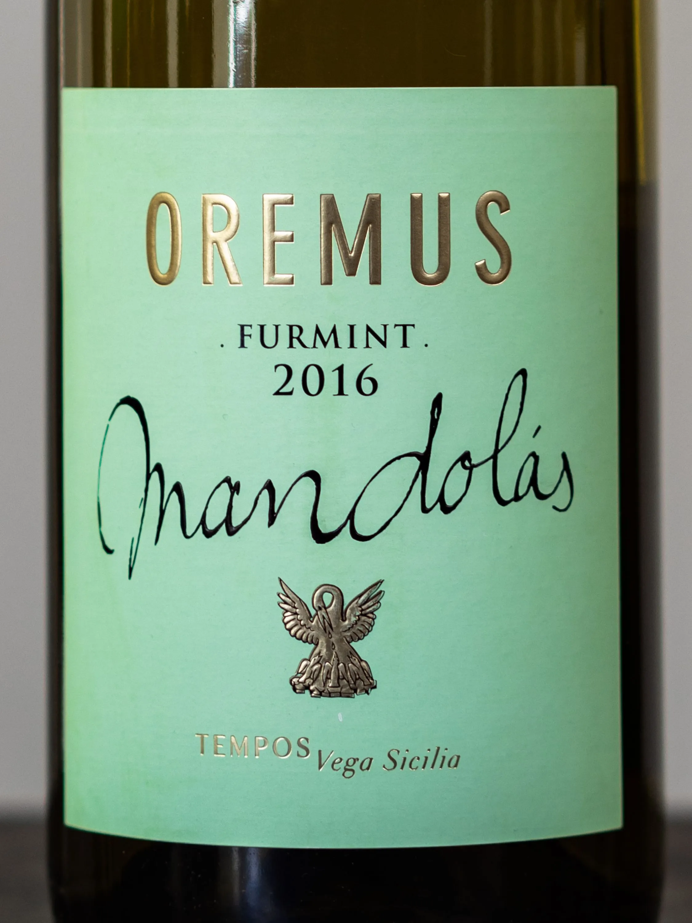 Вино Furmint Mandolas купить в винном ресторане Остерия лучшая цена Вино Furmint Mandolas / Оремус Мандолас Фурминт