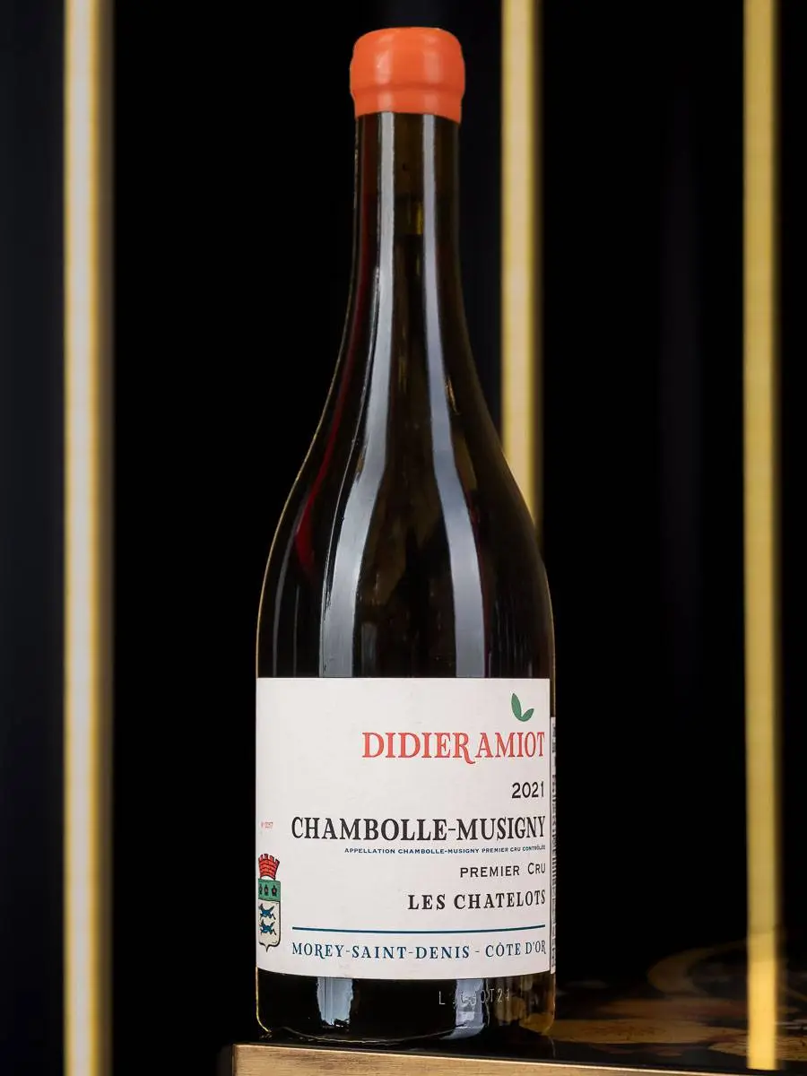 Вино Domaine Didier Amiot Chambolle Musigny Premier Cru Les Chatelots 2021 / Шамболь-Мюзиньи Премье Крю Ле Шатело Дидье Амио