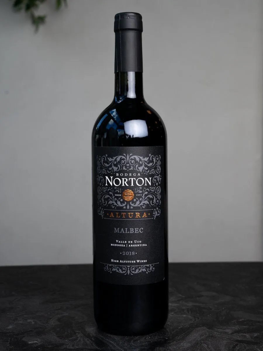 Купить вино Norton Altura Malbec в винном ресторане Остерия цена Вино Norton Altura Malbec / Нортон Альтура Мальбек
