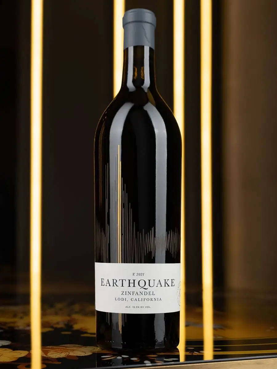 Вино Michael David Earthquake Zinfandel / Майкл Дэвид Эрскуэйк Зинфандель