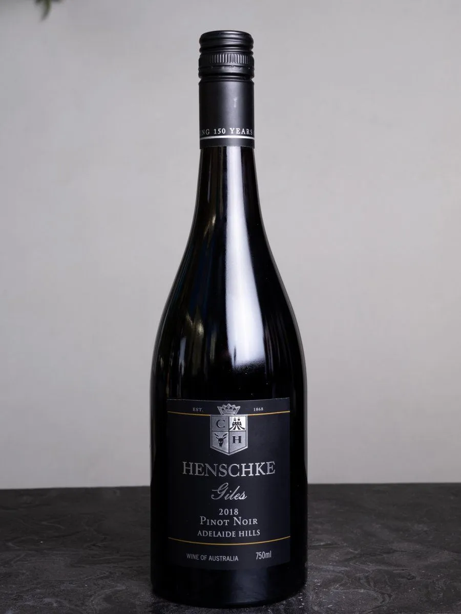 Купить вино Henschke Giles Pinot Noir в винном ресторане Остерия цена Вино Henschke Giles Pinot Noir / Хеншке Джилс Пино Нуар