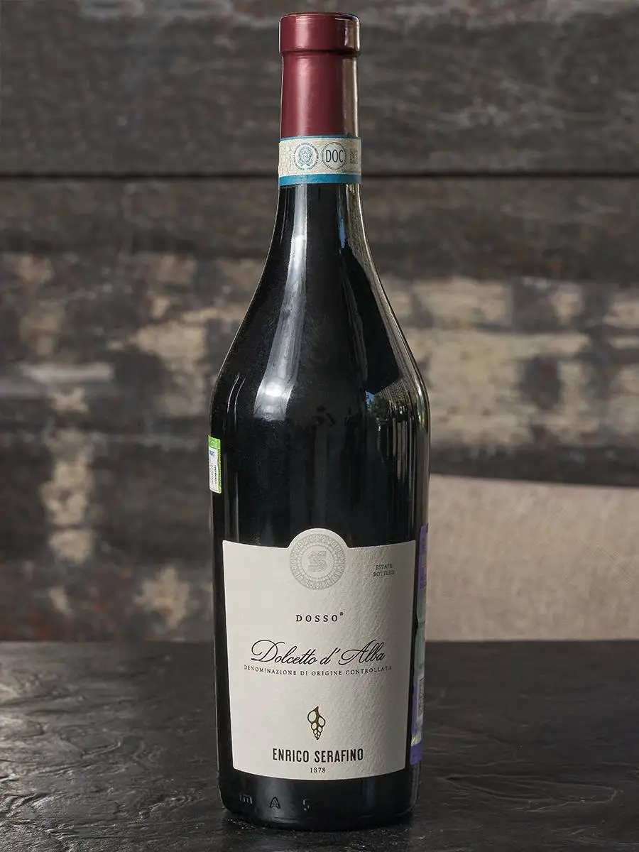 Вино Dolcetto d'Alba Dosso Doc Enrico Serafino купить в винном ресторане Остерия - лучшая цена Вино Dolcetto d'Alba Dosso Doc Enrico Serafino / Энрико Серафино Доссо Дольчетто д'Альба
