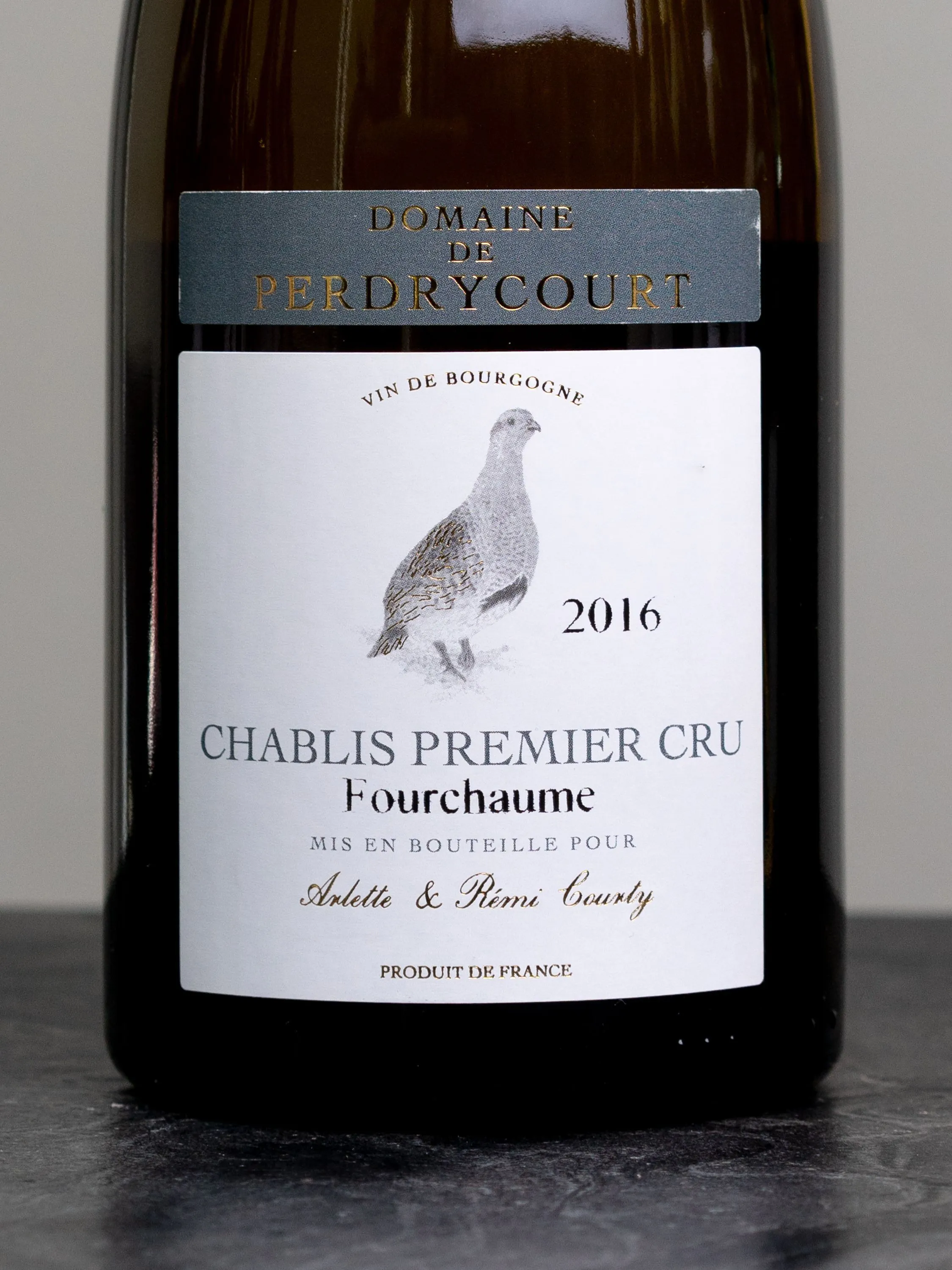 Купить вино Domaine Fourrey Chablis Premier Cru Fourchaume в винном ресторане Остерия цена Вино Domaine de Perdrycourt Chablis Premier Cru Fourchaume / Домен де Пердрикур Шабли Премьер Крю Фуршом