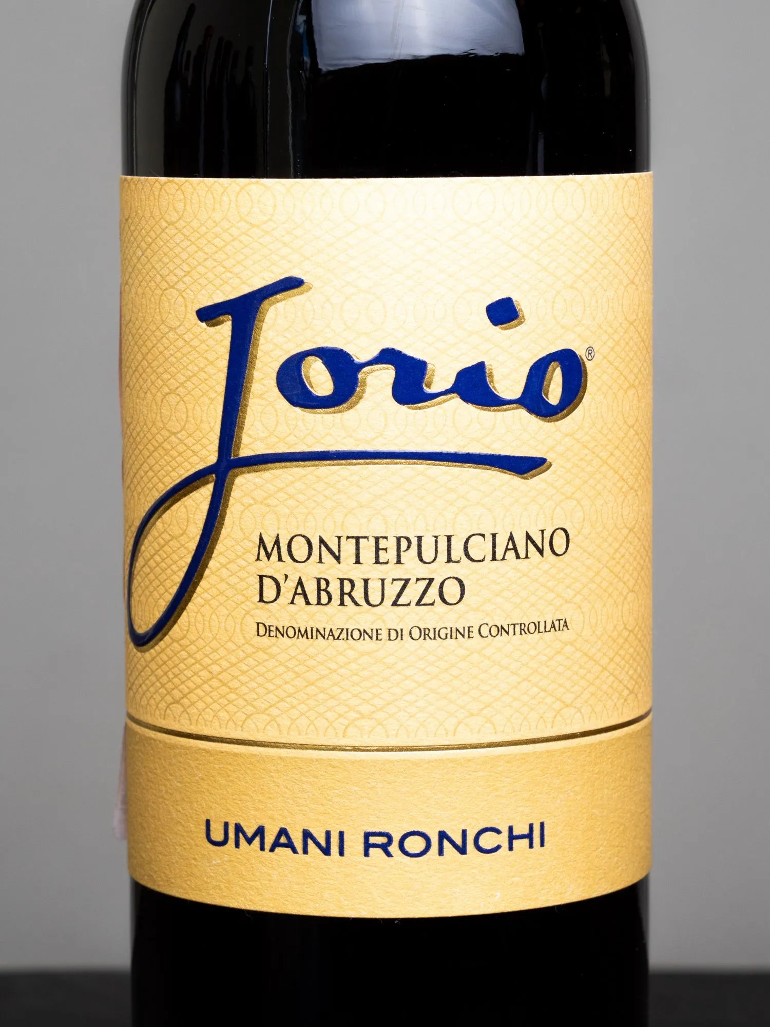 Купить вино Umani Ronchi Montepulciano dAbruzzo Jorio в винном ресторане Остерия цена Вино Umani Ronchi Montepulciano dAbruzzo Jorio / Умани Ронки Монтепульчано дАбруццо Йорио