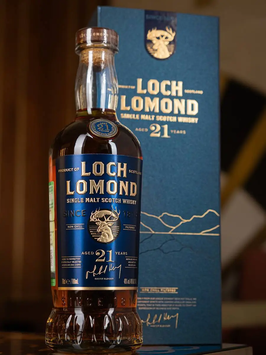 Виски Loch Lomond Single Grain 21 years old купить в ресторане Остерия лучшая цена Виски Loch Lomond Single Grain 21 years old / Лох Ломонд 21 год