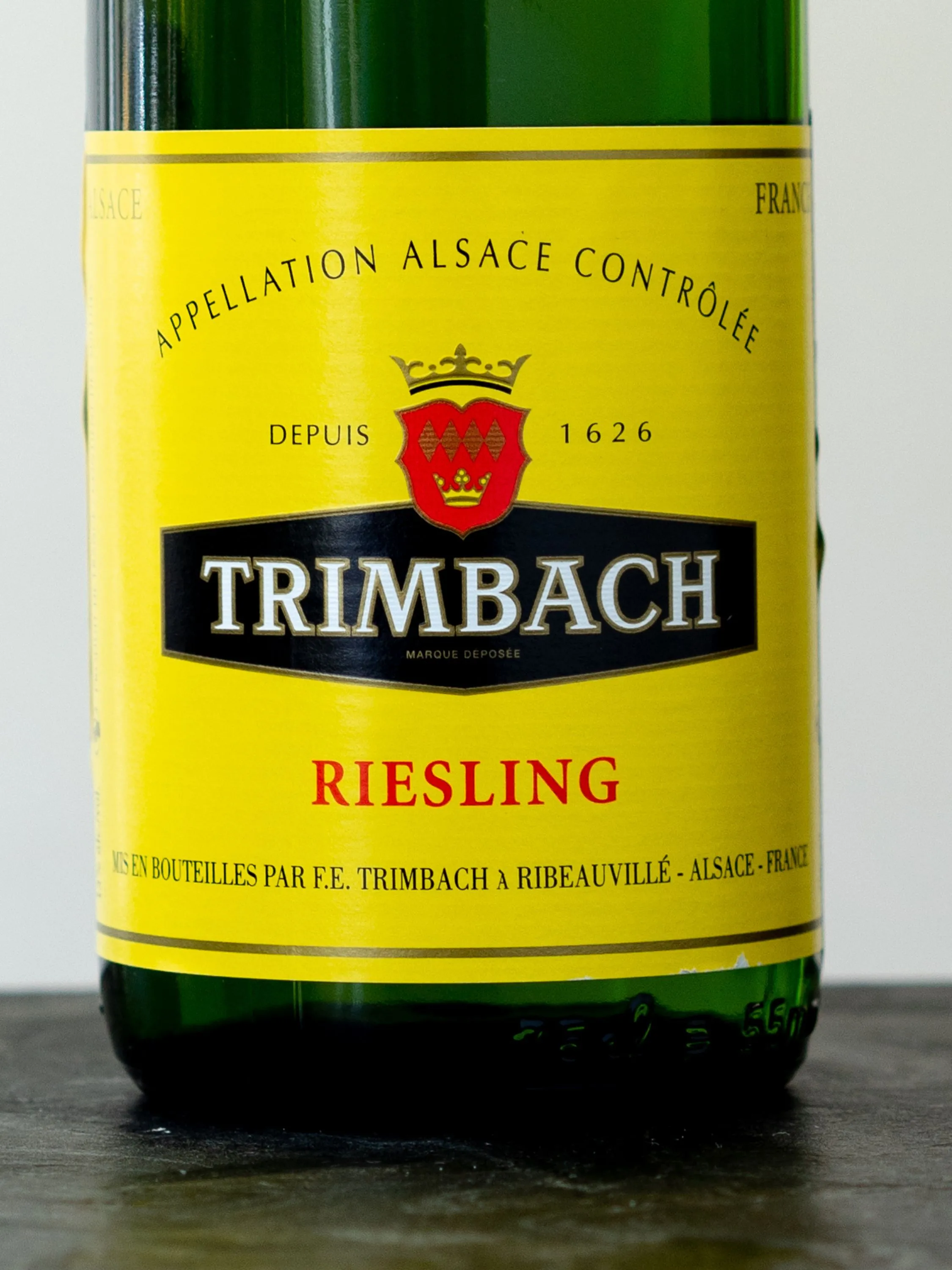 Купить вино Trimbach Riesling в винном ресторане Остерия цена Вино Trimbach Riesling / Тримбах Рислинг Эльзас