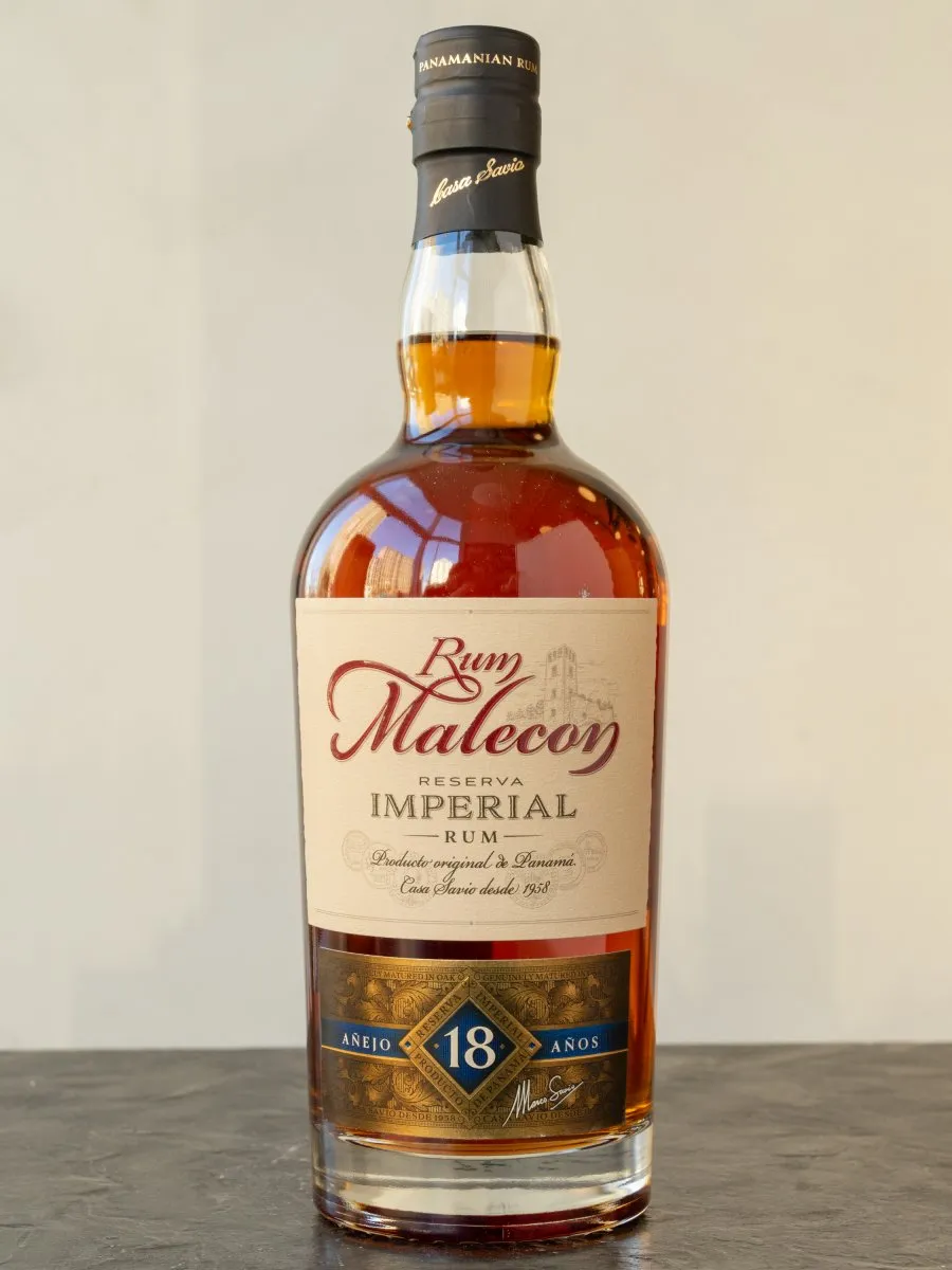 Ром Malecon Reserva Imperial Anejo 18 Anos / Малекон Резерва Импереал 18 лет