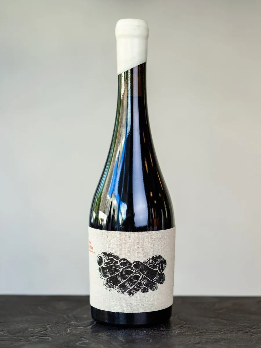 Купить вино Bodegas Cruz de Alba Finca Los Hoyales Ribera del Duero в винном ресторане Остерия цена Вино Bodegas Cruz de Alba Finca Los Hoyales Ribera del Duero / Финка Лос Ойалес