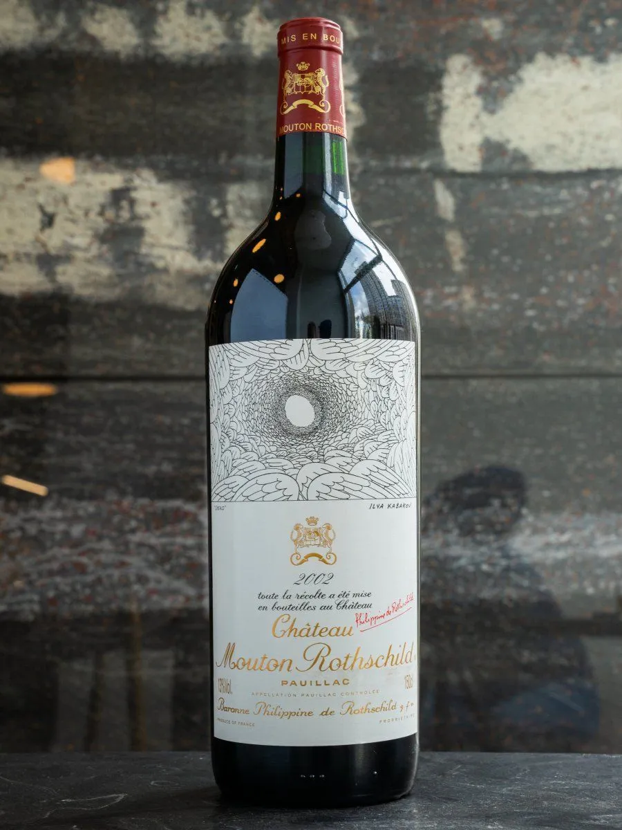 Купить вино Chateau Mouton Rothschild Pauillac Premier Grand Cru Classe 2002 в винном ресторане Остерия цена Вино Chateau Mouton Rothschild Pauillac Premier Grand Cru Classe 2002 / Шато Мутон Ротшильд Премье Гран Крю