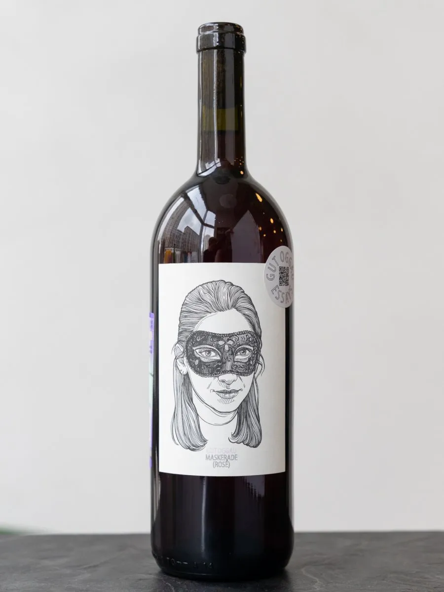 Вино Gut Oggau Maskerade Rose купить в ресторане Остерия - лучшая цена Вино Gut Oggau Maskerade Rose / Гут Оггау Маскарад Розе