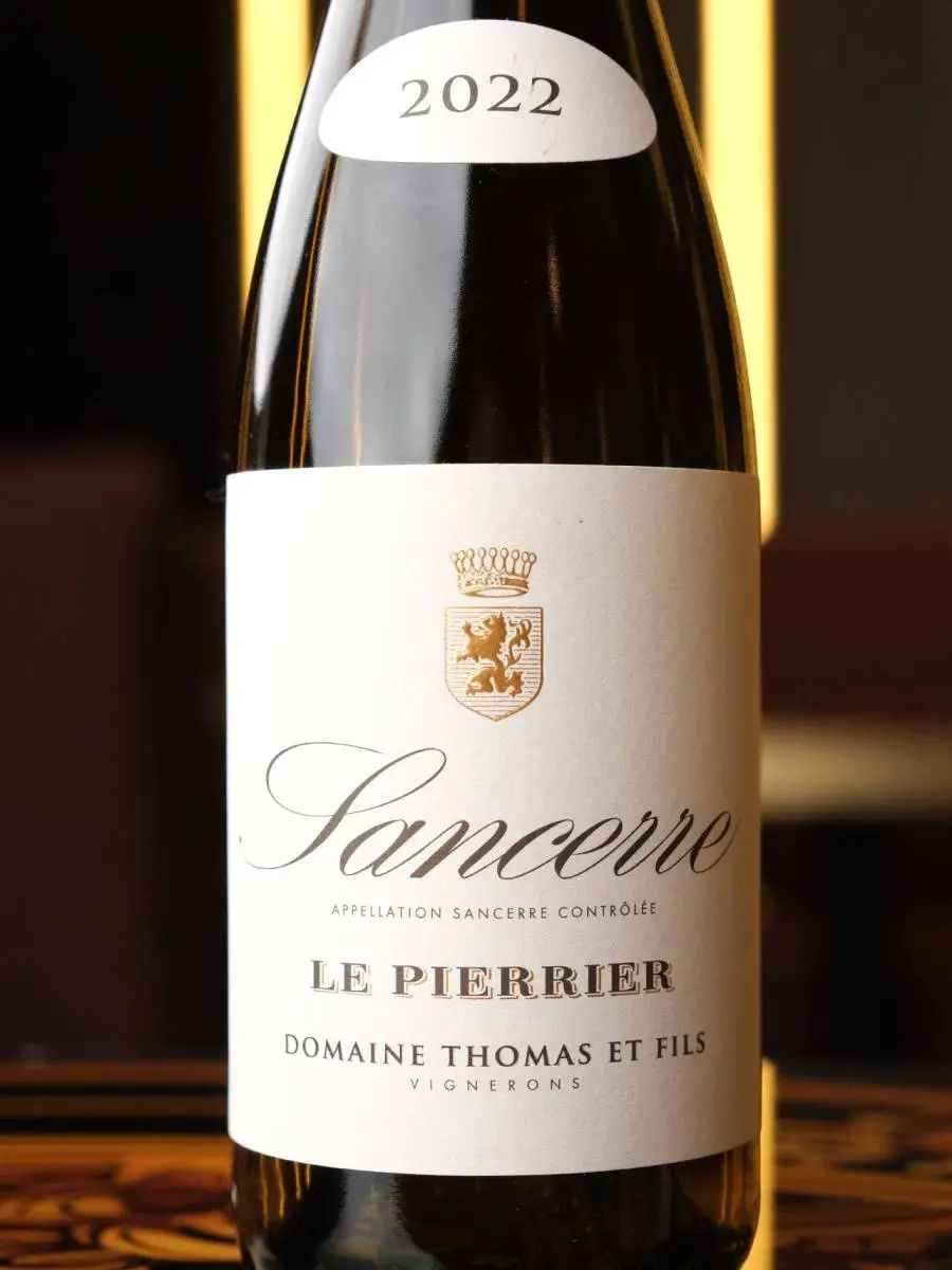 Вино Domaine Thomas et Fils Sancerre Blanc AOC Le Pierrier купить в винном ресторане Остерия - лучшая цена Вино Domaine Thomas et Fils Sancerre Blanc AOC Le Pierrier / Сансер Ле Перье Домен Тома э Фис