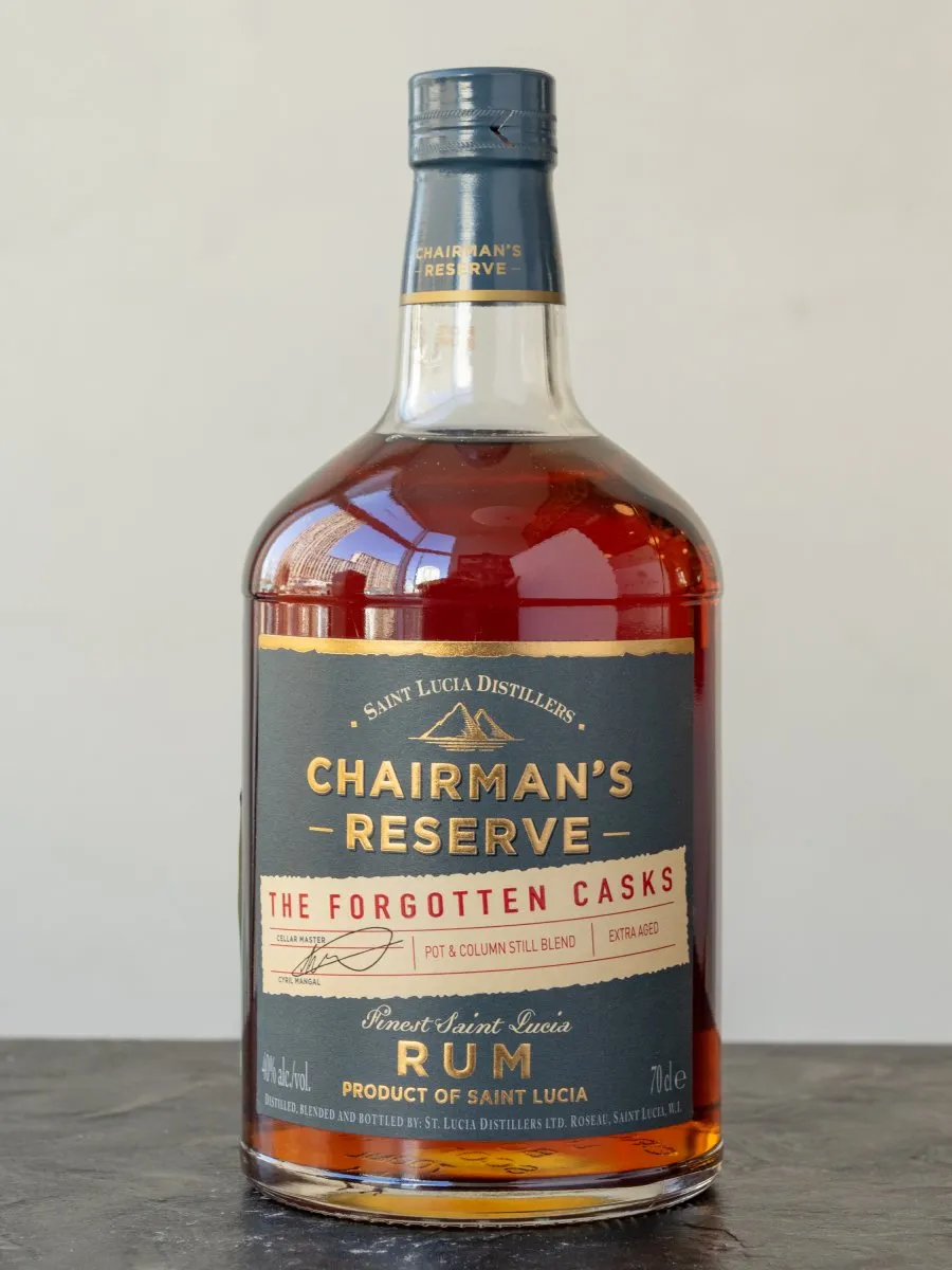 Ром Chairmans Reserve The Forgotten Casks купить в винном ресторане Остерия Амичи - лучшая цена Ром Chairmans Reserve The Forgotten Casks / Шерманс Резерв 3э Фоготтен Каск