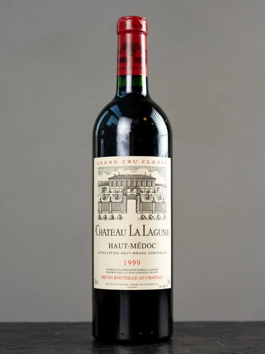 Вино Chateau La Lagune Haut-Medoc AOC 3-eme Grand Cru Classe 1999 / О-Медок Шато Ля Лагюн 1999