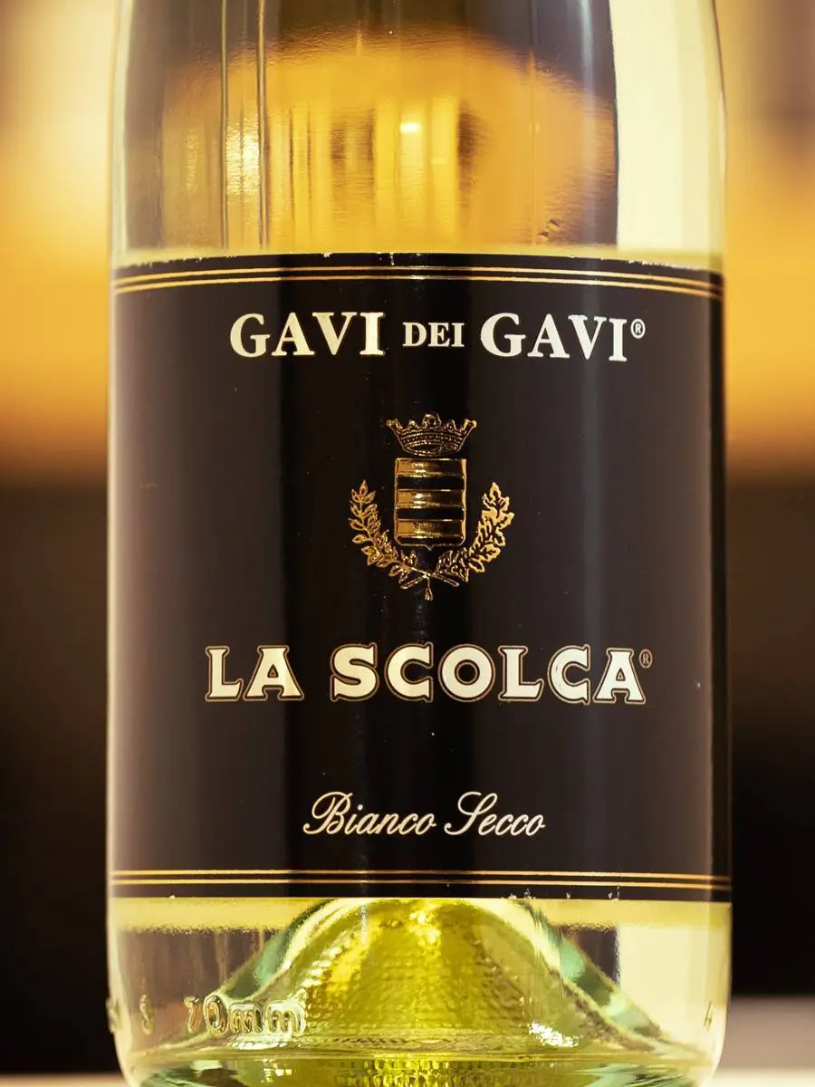Вино Gavi dei Gavi La Scolca / Гави дей Гави Ла Сколька