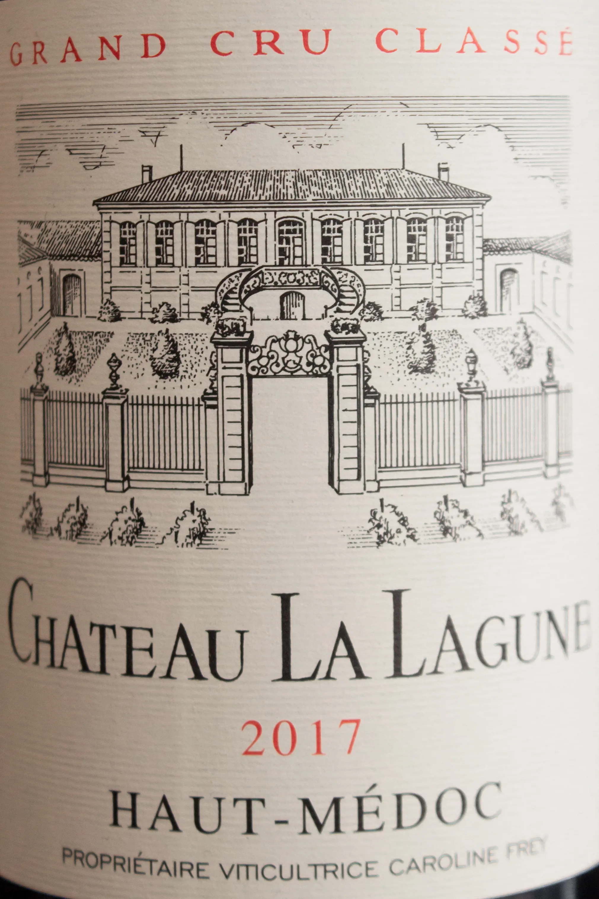 Вино Chateau La Lagune Haut-Medoc AOC 3-eme Grand Cru Classe 2017 / О-Медок Шато Ля Лагюн 2017