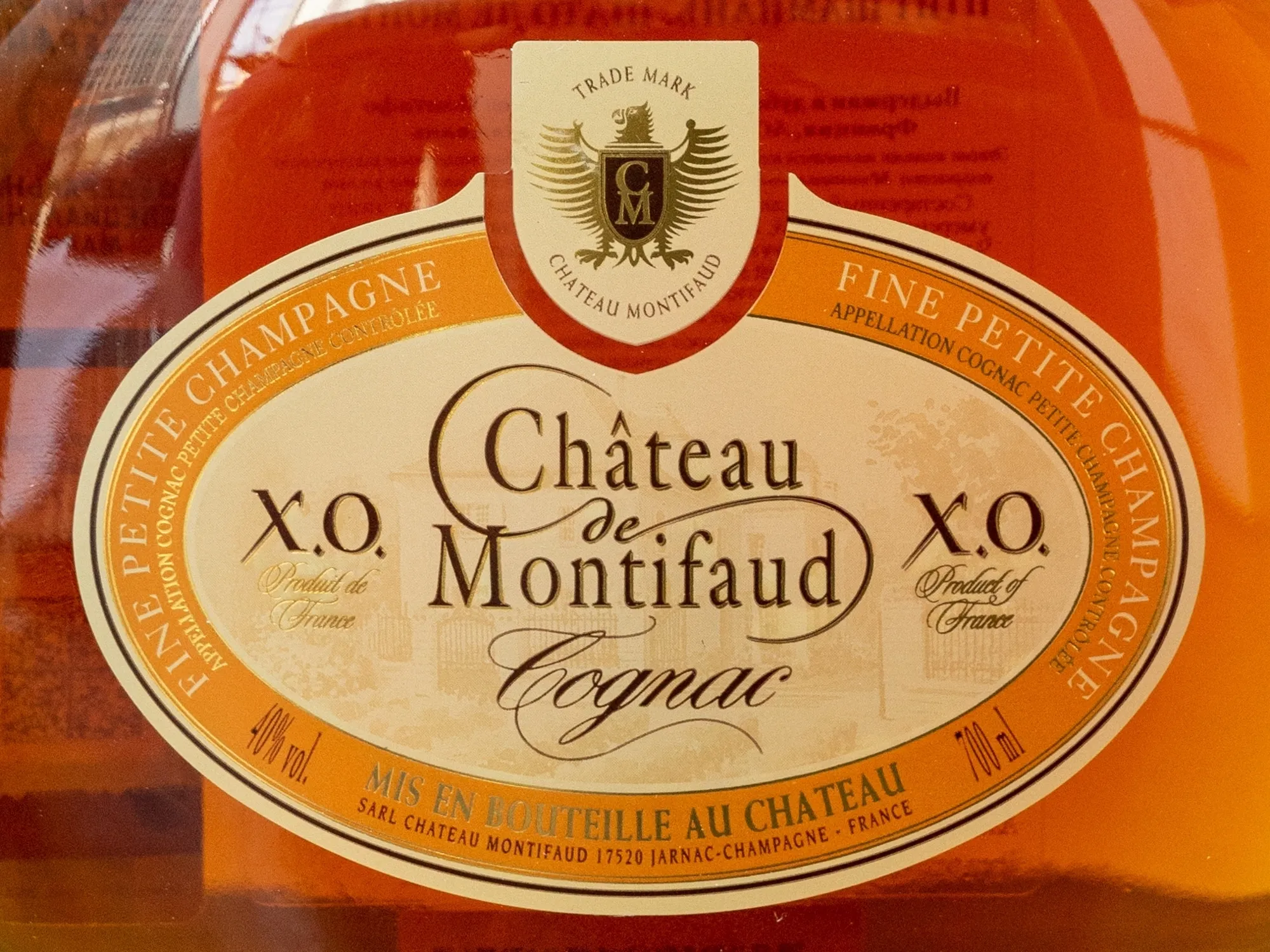 Montifaud cognac. Коньяк шампань Шато де Монтифо. Коньяк Птит шампань Шато де Монтифо. Коньяк Шато монтифаунд XO. Французский коньяк Шато де Монтифо.