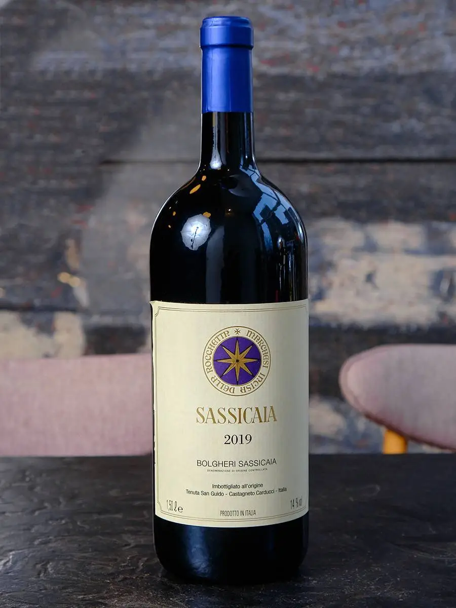 Вино Sassicaia Bolgheri 2019 купить в винном ресторане Остерия - лучшая цена Вино Sassicaia Bolgheri 2019 / Сассикайя Болгери