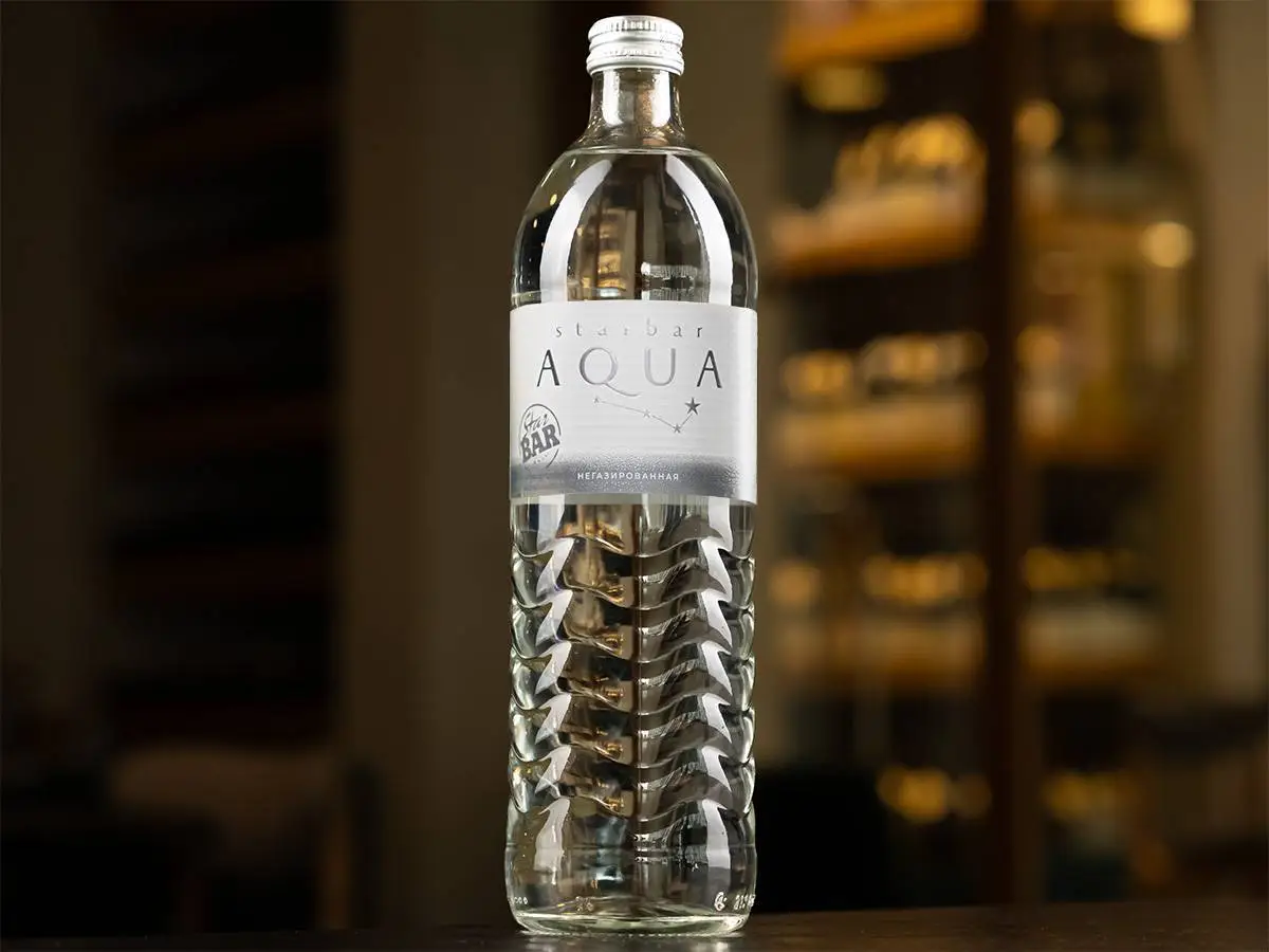 Вода негазированная Starbar Aqua non-gas 0.75 л