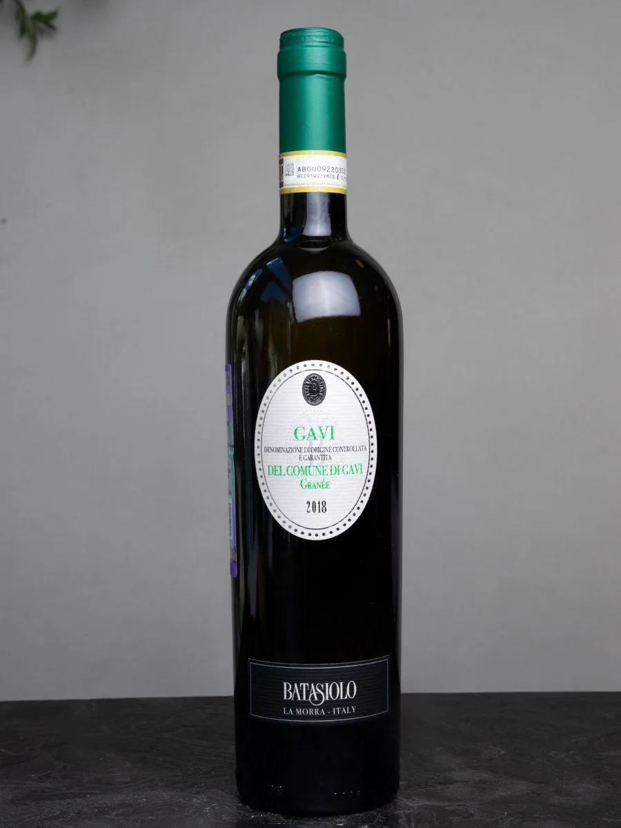 Купить вино Batasiolo Granee Gavi del Comune di Gavi в винном ресторане Остерия Амичи Мосфильмовская 88 Вино Batasiolo Granee Gavi del Comune di Gavi / Батазиоло Гранэ Гави дель Комуне ди Гави