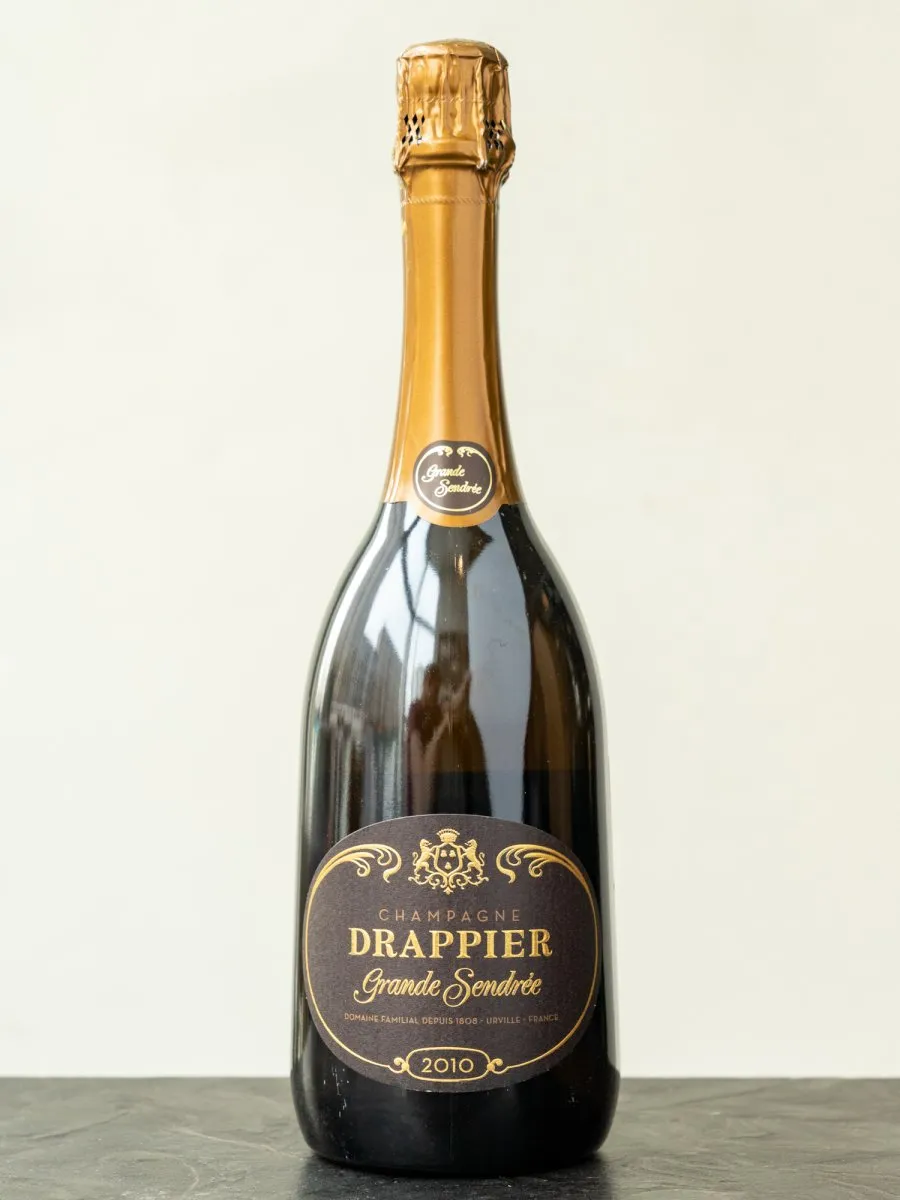 Шампанское Champagne Drappier Grande Sendree Brut Champagne 2010 купить в винном ресторане Остерия - лучшая цена Шампанское Champagne Drappier Grande Sendree Brut Champagne 2010 / Гранд Сандре Драпье 2010 Шампань