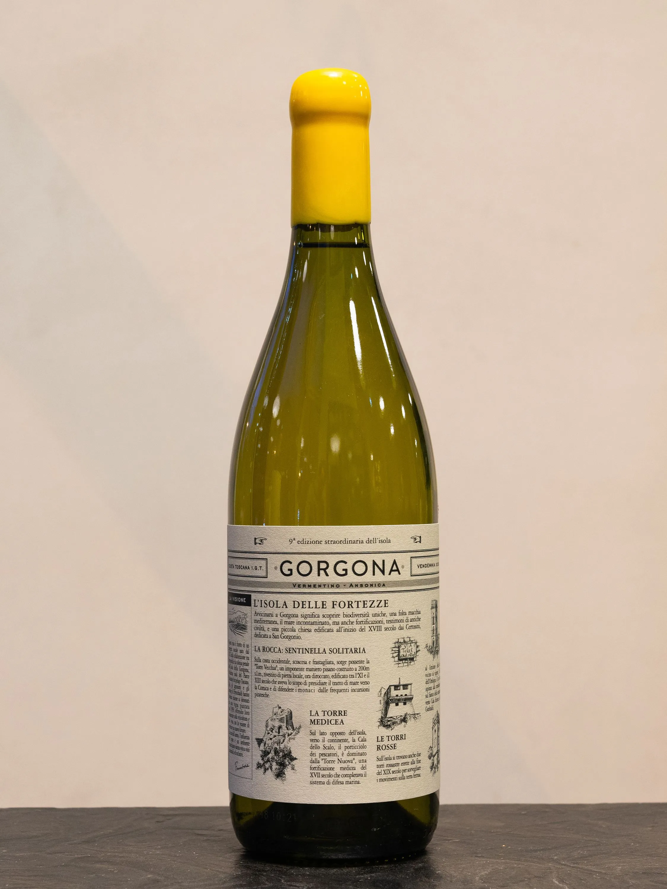 Вино Gorgona Costa Toscana 2020 купить в винном ресторане Остерия - лучшая цена Вино Gorgona Costa Toscana 2020 / Горгона Коста Тоскана 2020