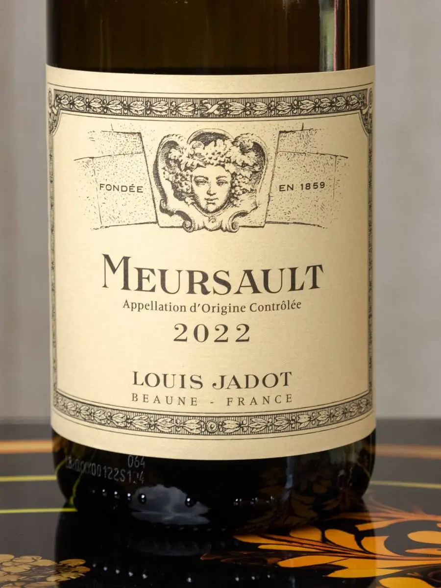 Вино Louis Jadot Meursault купить в винном ресторане Остерия - лучшая цена Вино Louis Jadot Meursault / Луи Жадо Мерсо