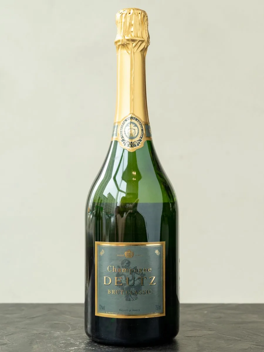Шампанское Deutz Brut Classic купить в винном ресторане Остерия - лучшая цена Шампанское Deutz Brut Classic / Дейц Брют Классик