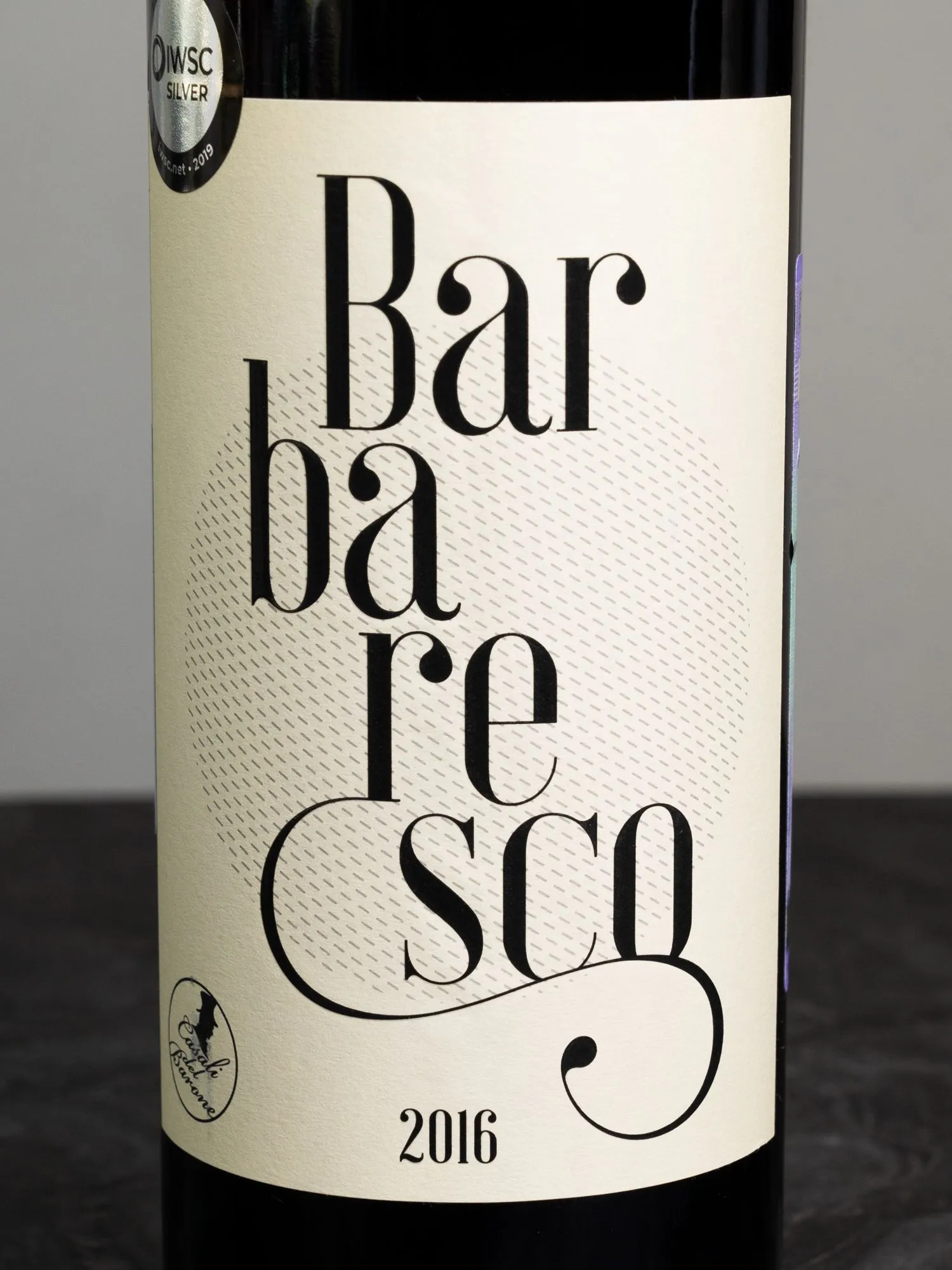 Купить вино Casali del Barone Barbaresco в винном ресторане Остерия цена Вино Casali del Barone Barbaresco / Казали Дель Бароне Барбареско